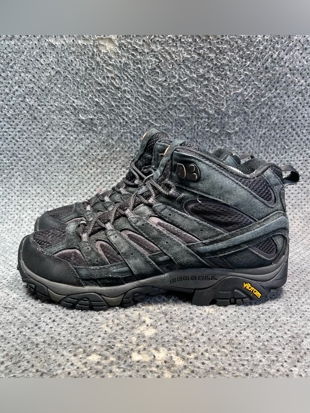 Merrell Moab 2 Mid Black Hiking Boots Size 8.5 Men’s